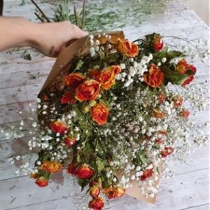 Bouquet rosas pitimini naranja