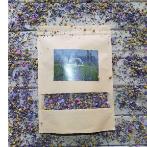 Confeti de lavanda y flores silvestres